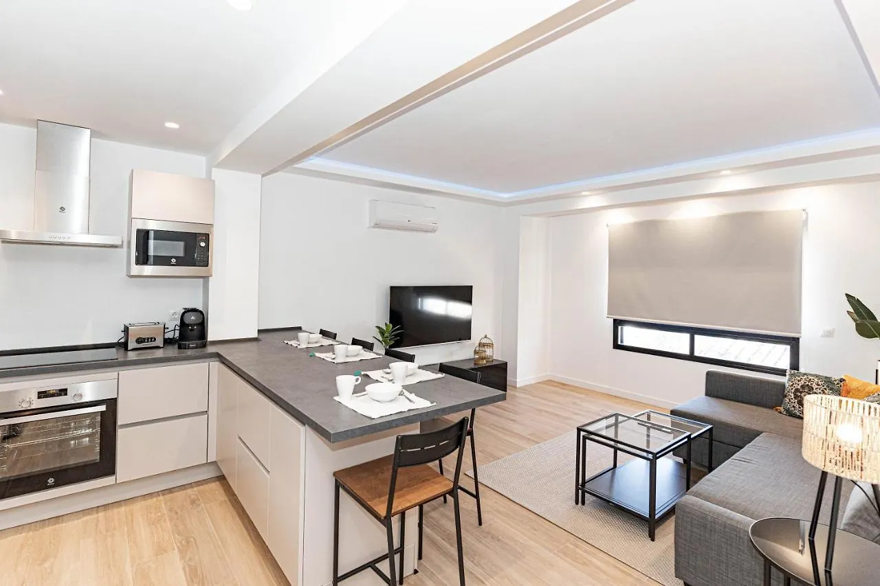Acogedor Apartamento En Estepona Centro By Rent Me Spain
