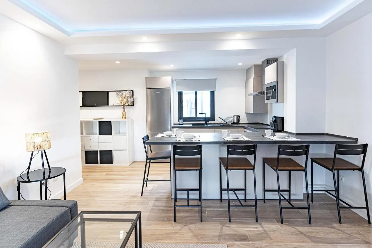 Acogedor Apartamento En Estepona Centro By Rent Me 0*,  España