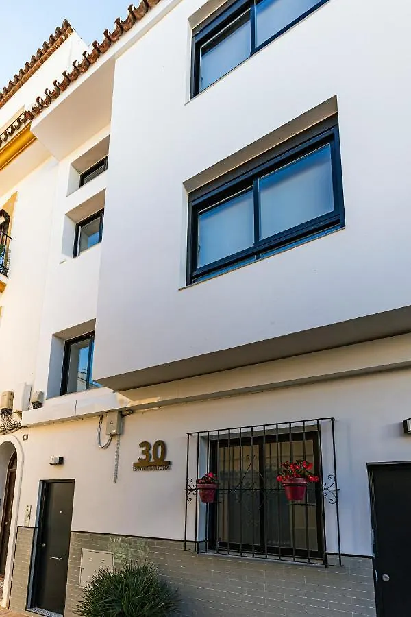 Acogedor Apartamento En Estepona Centro By Rent Me