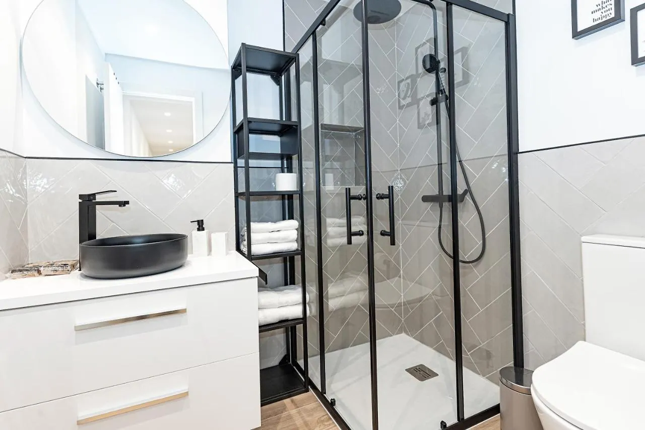 Acogedor Apartamento En Estepona Centro By Rent Me 0*,  España